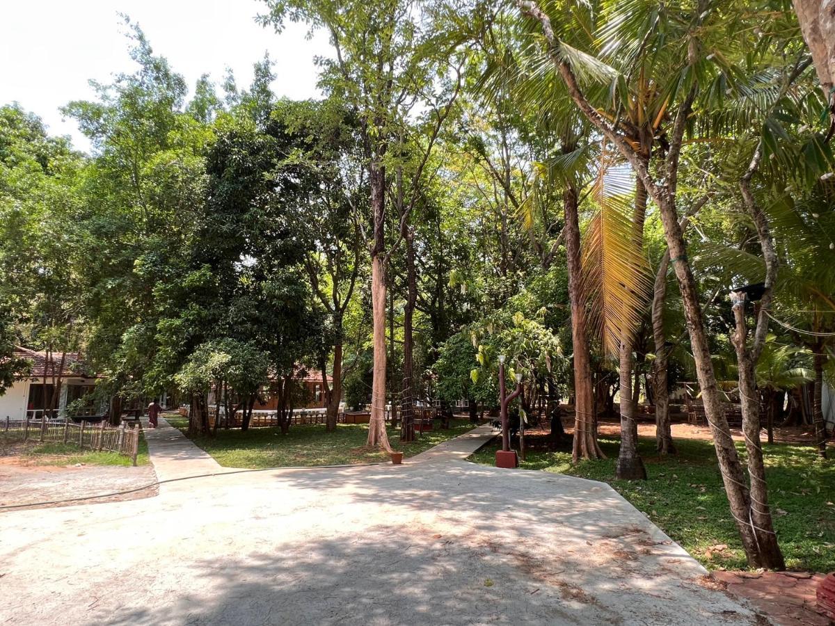 Surya Eco And Wedding Resort Thrissur Zewnętrze zdjęcie