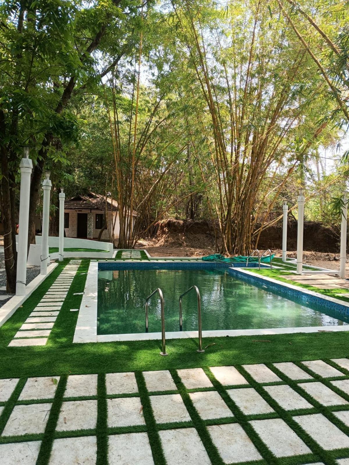Surya Eco And Wedding Resort Thrissur Zewnętrze zdjęcie