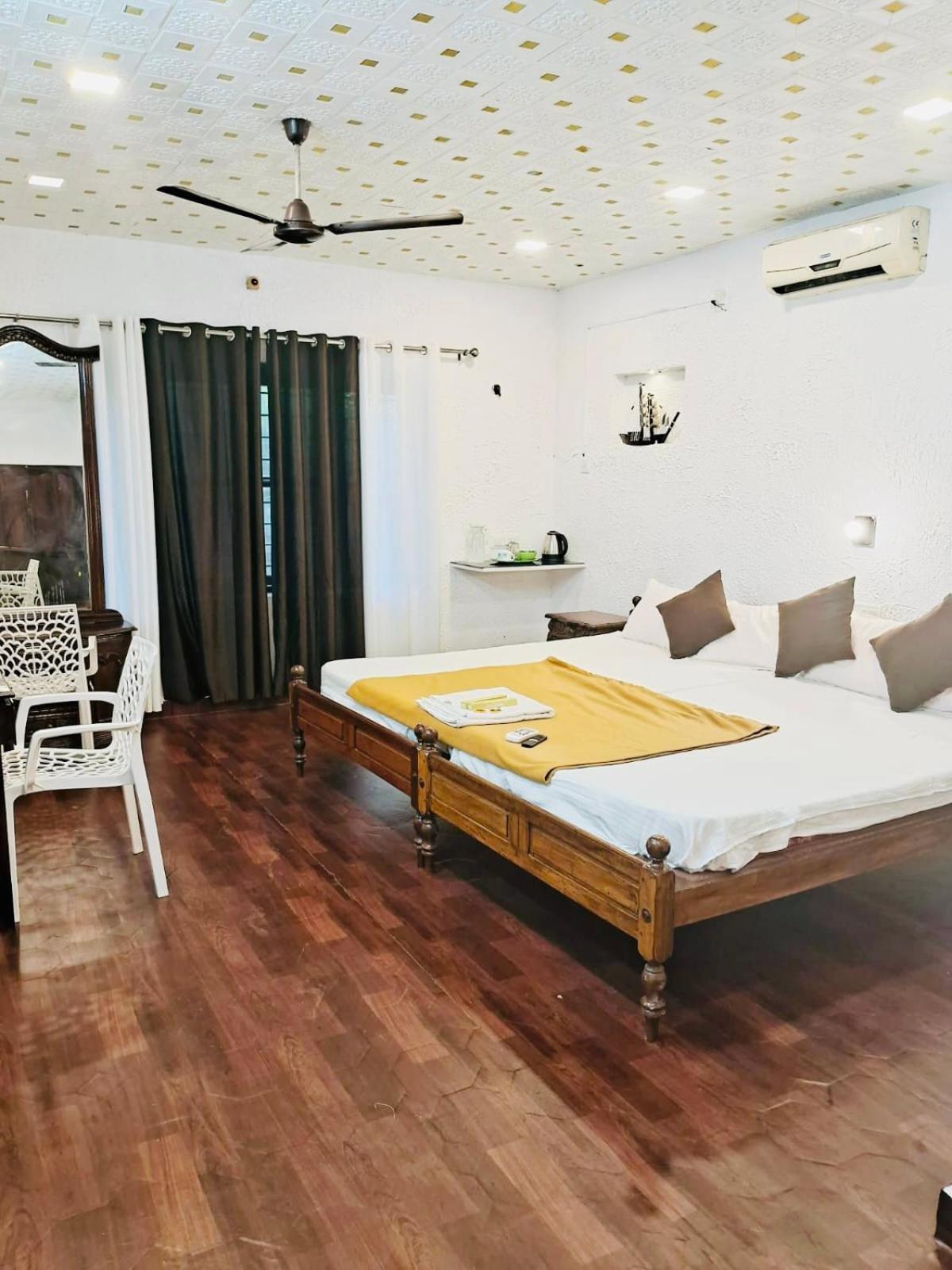 Surya Eco And Wedding Resort Thrissur Zewnętrze zdjęcie